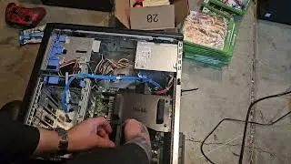 Первый взгляд на сервер Dell PowerEdge T110 2009 года выпуска!