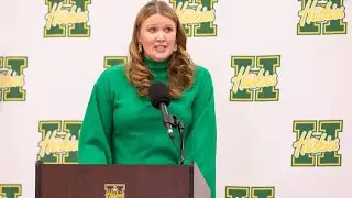 Ann Mincks from Hoover High School is 2024 Iowa Teacher of the Year