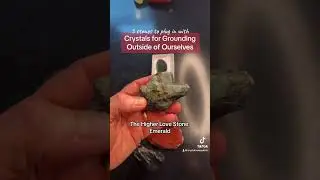 5 Crystals for Grounding Outside of Yourself (#grounding #crystals)