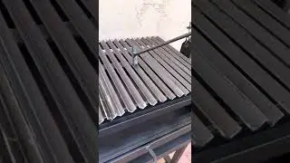 Argentine V Grate Cleaning Tool