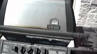 Using a BBQ to Smoke Barley Malt - April 18, 2012
