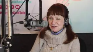 Film critic Anne Brodie talks Kedi, The Great Wall, FEUD & more