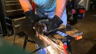 Makita Angle Grinder cutting metal