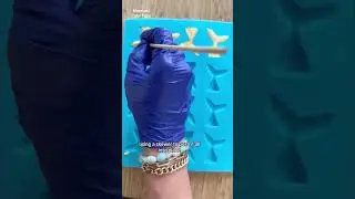 These mermaid cake pops look very difficult but they are actually pretty easy, j