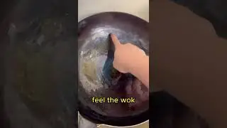 Cleaning a wok is SIMPLE #cooking #wok #chinesefood #carbonsteel