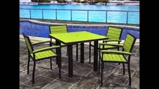 PLASTIC TABLE AND CHAIRS