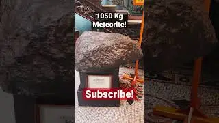 1050 Kg Spectacular Meteorite! ☄️ #shorts #minerals #rocks #meteorites
