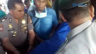 Korban Bentrok Satpol PP vs Polisi Tiba di Rumah Duka