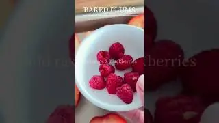 Easy healthy dessert recipe: Bake plums with toasted almonds and spicy honey.