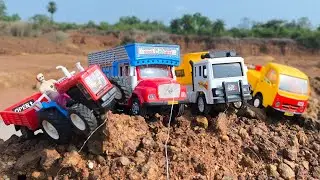 Saroj Tractor Saves Stuck Trucks! Tata Pickup, 407 Dumper & Ashok Leyland Toy Vehicles Rescue