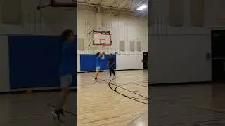 Shooting on the move 3ptr using screen 4/25/25