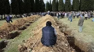 Turkey: first funerals of mine tragedy victims take place