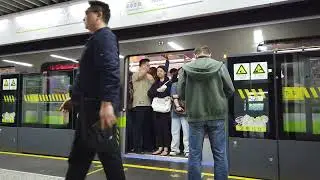 Shanghai Subway during Rush Hour | Shanghai