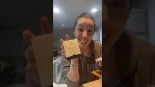 Unboxing Monat Products