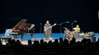 Tigran Hamasyan - The Apple Orchard in Saghmosavanq