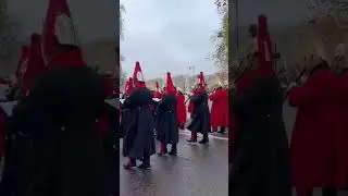 Changing Guards💂&zwj;♀️🇬🇧