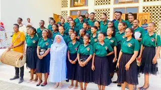 ENYI VIUMBE MSIFUNI - S.MVANO KWAYA YA ST.JOHN PAUL II KAMPALA  INTERNATIONAL UNIVERSITY (KIUT)