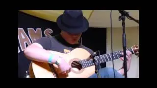 Sean Brooks plays Beverley Folk Festival 2014