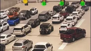 Black Friday bad drivers, intersection blockers, heavy traffic in Pearlington | (Stop Motion 1/64)