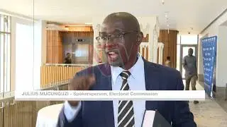 Voters&rsquo; register display smooth, says Electoral Commission.