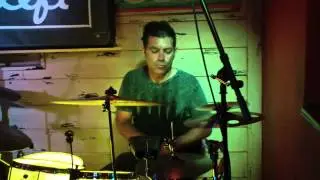 Drum Stick Drop - Don't Panic - Keep the Groove