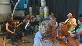 Music fans gather for Boise Phil pub crawl