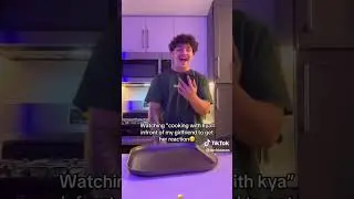 singing cooking with kya to get my girlfriend's reaction #shorts