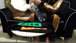 Huge designers haul from Farfetch.Unboxing Balmain,Kenzo and MSGM ready to wear. #unbox #unboxing