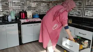Aap sab ki  kya rai hai is bare mein // kitchen  ki tiles  wash Kiya.@COOKWITHBEENISH @panunlakchar