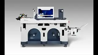 Reborn roll-fed label digicut system running in Czech