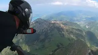 Waiting under Cloudbase for the race to start