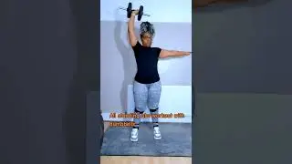 At-home all standing abs workout with dumbbells to fire up a huge sweat #homeworkout #corechallenge