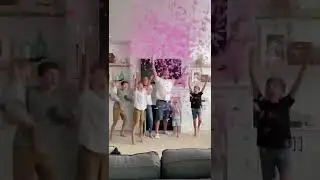 It's a girl ❤️❤️❤️... #genderreveal #genderrevealparty
