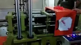 fully automatic vertical MOLDING machine(1)