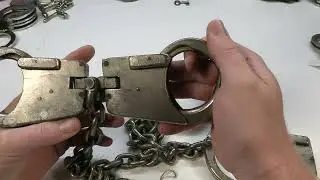 eBay Handcuff Haul Run 2023 Unboxing #4 Ultraseltene DDR 0 Handschellen Fesselkombination Berlin