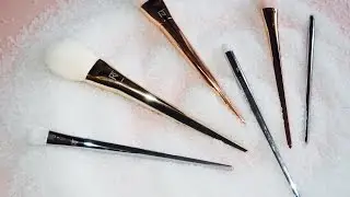 Real Techniques Bold Metals Make Up brush Giveaway!