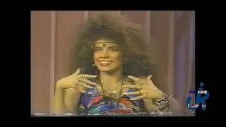 Gloria Trevy en sus inisios  arranco fuerte y todavia sige Arriva