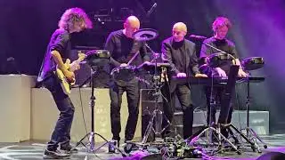 Midge Ure - The Voice, Leeds Grand Theatre 8 December 2024