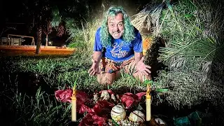PEGUEI O BRUXO COMENDO UMA MACUMBA