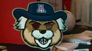 Arizona Wildcats coach, others arrested by FBI in agent corruption scandal