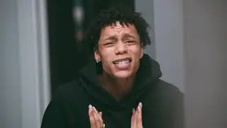 Yung Bambi - Applause