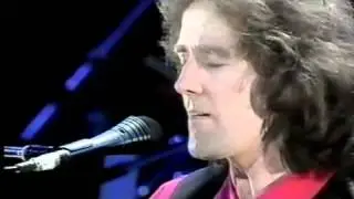 Gilbert O'Sullivan - No Matter How I Try (Live)
