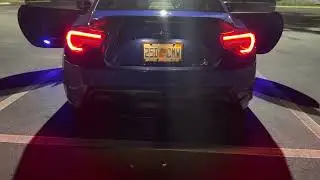 2016 Subaru brz shoots flames