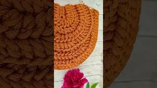 Crossbody Herringbone Bag #crochetbagpattern #roundcrochetpurse #crochetcrossbodybag #howtocrochet