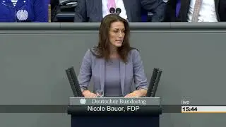 Nicole Bauer, MdB (FDP) &ndash; Familie, Senioren, Frauen und Jugend
