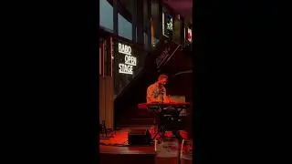 Child Of The Moon part 2 - live at 'Tivoli Intimate Sessions'