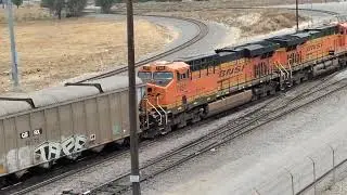 BNSF Fakebonnet 4700 leads frieght train