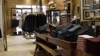 Rodd & Gunn Fashion Island Store Design
