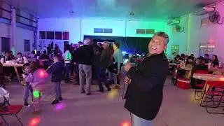 Simplemente 'DANIEL' en vivo 07/06/25 cumple de MILTON, mis 30 años. 3482405262 Rqta Sta fe.