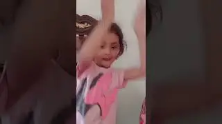 #chikenbanana #shorts #youtubeshorts #cutebaby #vlog #voutuber #babygirl #dance